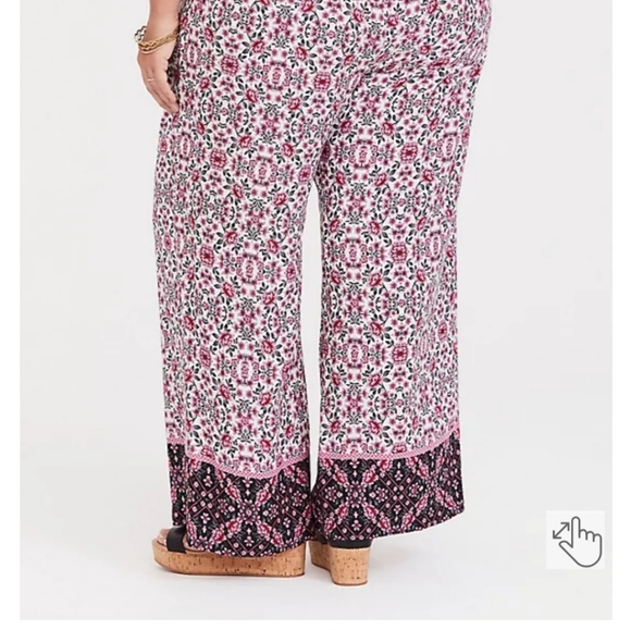 TORRID 2X WHITE & PINK MIXED PRINT WIDE LEG PANT NWT - Picture 3 of 8